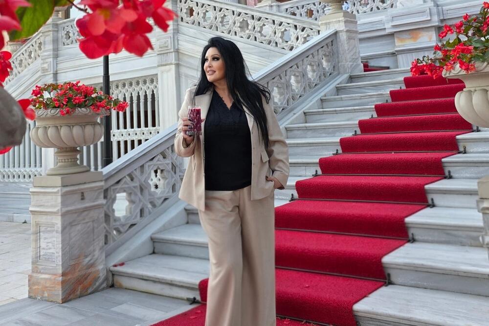 DRAGANA MIRKOVIĆ PRODAVALA VILU NA SENJAKU! Nećete verovati i kome, on pukao Boga oca