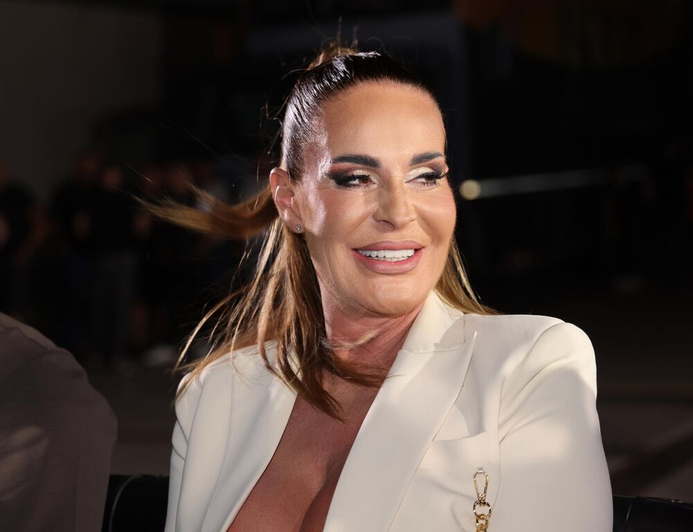 JEZIVA PROŠLOST NAJPOZNATIJE SRPSKE KUME! Ispovest otvorila šok poglavlje iz senke mafije - DEVEDESETIH SU JE...