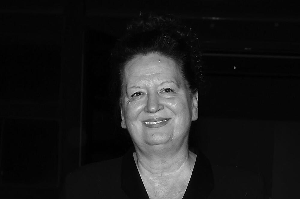 KO JE BILA DESNA RUKA MARINE TUCAKOVIĆ? Zajedno pisale za Cecu, Acu i Džeja, A LEĐA JOJ ČUVAO VELIKI...