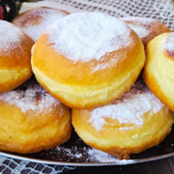 Dva recepta iz istog testa: Penaste krofne i desert sa makom i orasima, domaćice ovaj recept zlata vredi