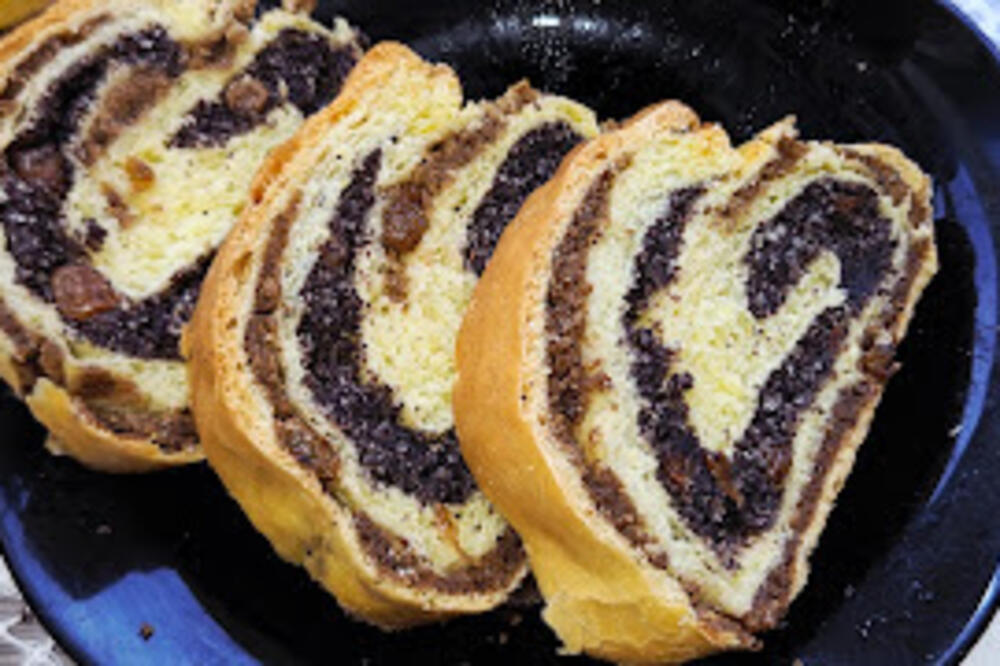 Vaskršnja štrudla kojoj 1 sastojak daje poseban šmek: I sutradan će biti mekana i sveža, svaki zalogaj je uživanje