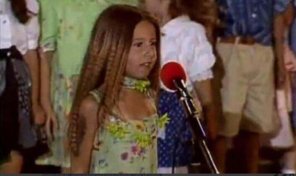 NIJE ZNALA DA NABROJI MESECE U GODINI, POLICIJA JE HAPSILA, MUŽ VARAO SA STARLETOM! O detetu sa slike bruji Balkan