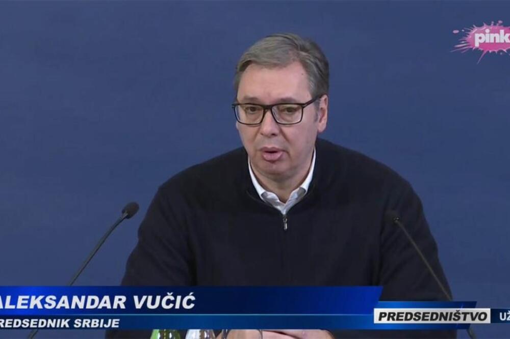 Vučić o NIS-u: Nije samo nafta, ugrožen je platni promet, kartice, krediti, a ne znamo ni šta će biti sa gasom!