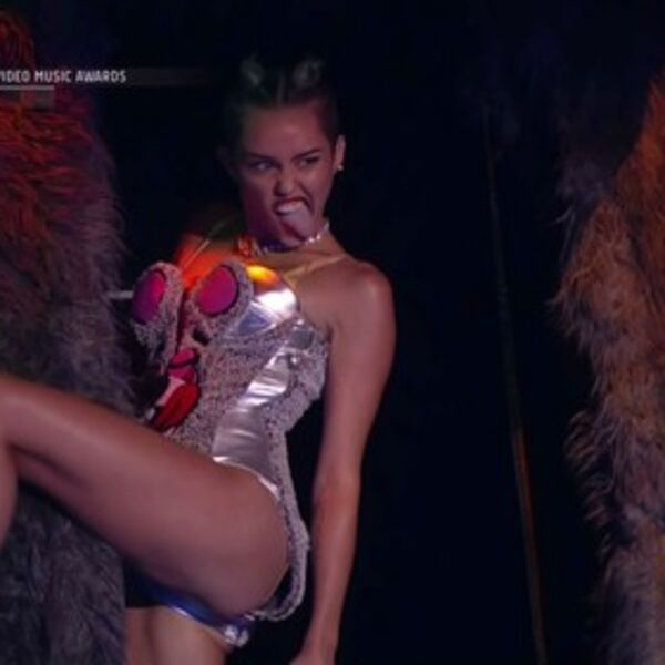 KO SU SADA UZORI SRPSKOJ DECI? Gašenje ove TELEVIZIJE uzburkalo region: Ko je odgovoran i šta nam sad sledi?