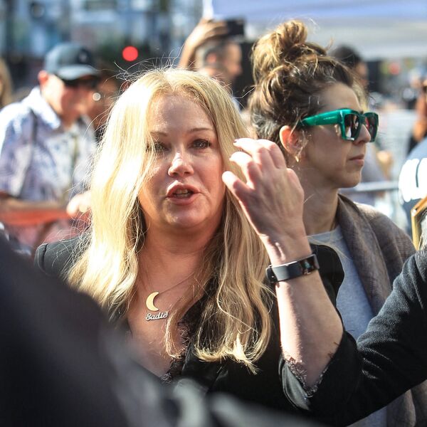 STIGLE JOŠ STRAŠNIJE VESTI! Doktori nemoćno sležu ramenima, ćerka je više ne prepoznaje - Kristina (54) glavna tema