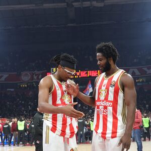 Poznato da li će Čima Moneke i Devonte Grejem udariti na Partizan!