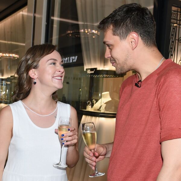 KO JE BIVŠA MILOŠA BIKOVIĆA KOJA JE PALA ZBOG ŠVERCA? On je odjavio 2018., a razlog raskida ZAPARAO UŠI