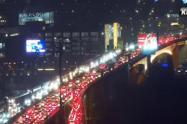 Ogromne gužve napravile opšti kolaps u Beogradu: Pakao Gazele ne prestaje, ovde je najgore! (FOTO)