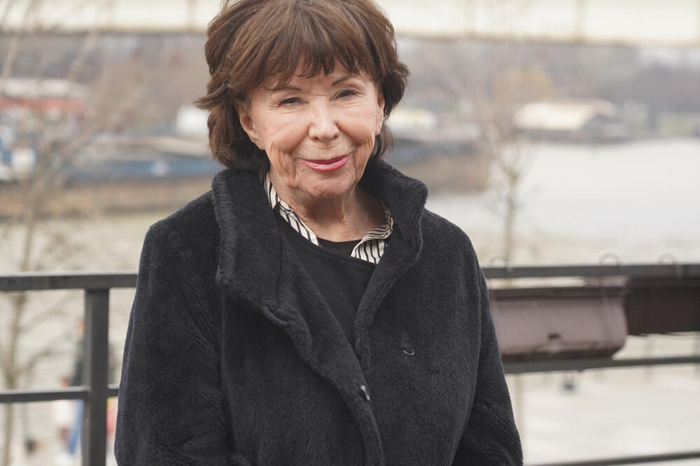 Njen život je misterija za ceo narod: Ali se zna da je ovog čoveka ludo volela, njegovo ime dobro zna cela Srbija