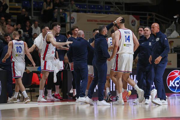 Košarkaši Srbije - ista meta, isto rastojanje (Foto)