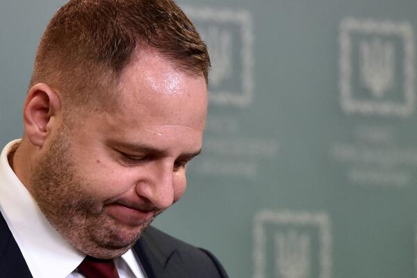 Policija vrši pretres kuće Andrija Jermaka! Nova drama za Volodimira Zelenskog