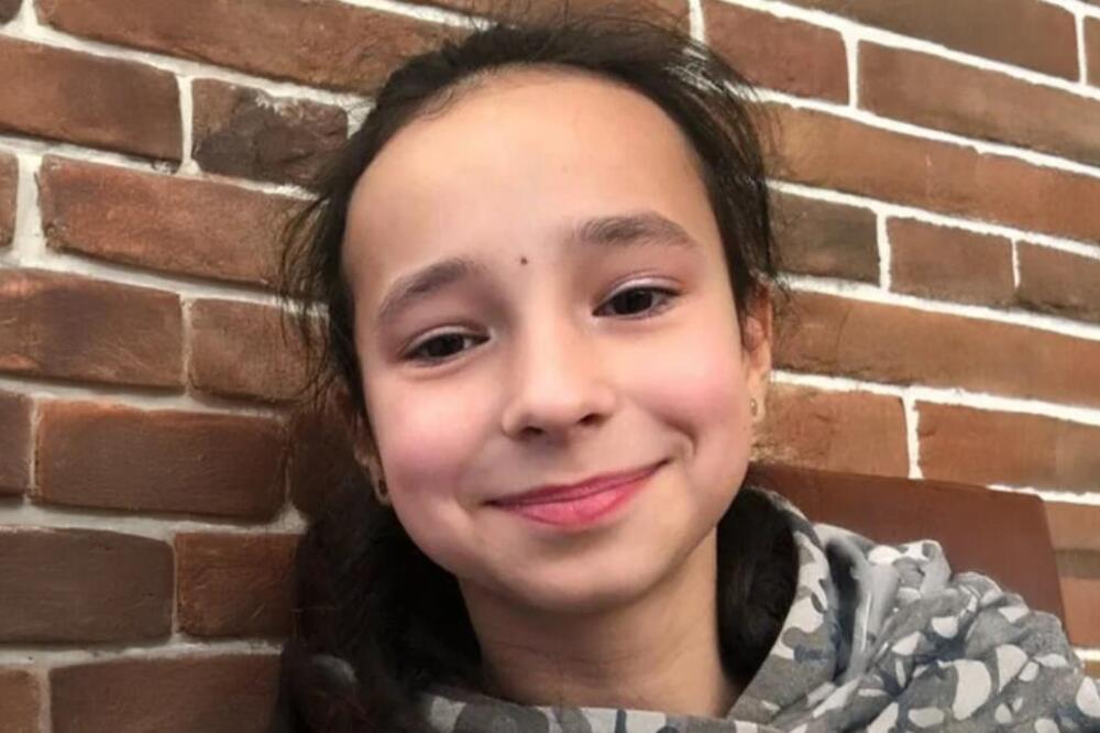 Preminula Adriana (12) posle 9 dana borbe! Sestri joj se i dalje bore za život posle strašnog napada u Ukrajini!