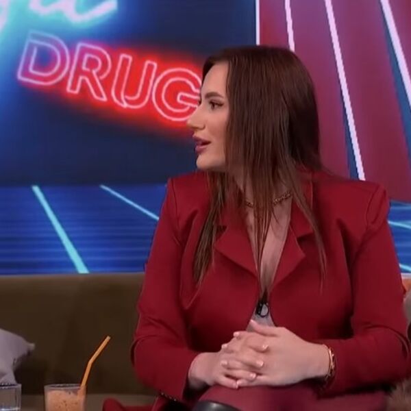 DRAMA U PORODICI! Otac voditeljke Pinka završio na INTENZIVNOJ - SVE SE SAZNALO U UŽIVO PROGRAMU