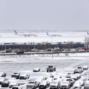Najveći evropski aerodrom paralisan! Otkazano na desetine letova, besneća oluja izazvala neviđeni kolaps