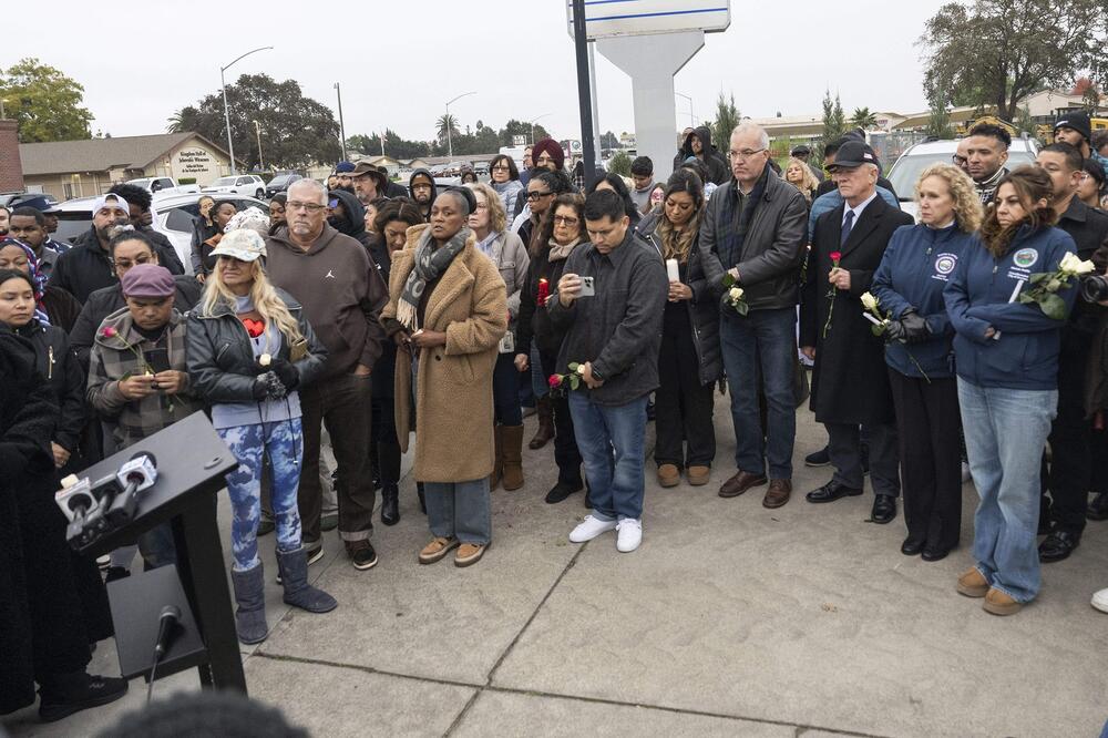 "GONIĆEMO ŽIVOTINJE KOJE SU NA ROĐENDANU POBILE DECU": Napadači ušli i počeli da pucaju na nevine mališane, TUGA!