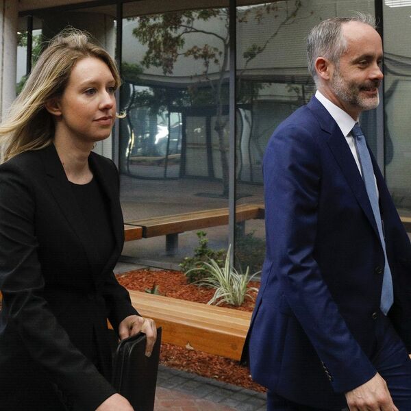 IZVELA JEDNU OD NAJVEĆIH PREVARA U ISTORIJI, OBEĆAVALA ČUDO, PA OJADILA LJUDE ZA SILNE PARE! Evo kako sada izgleda!