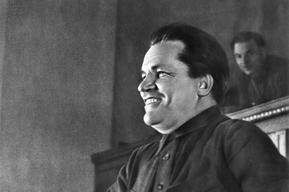 NJEGOVA SMRT JE OTVORILA VRATA VELIKOM TERORU, A ZNATE LI KO JE? Staljin nije mogao da ga smisli, a umro je...