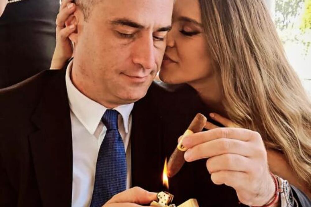 RAZVODI SE ALEKSANDAR POŽGAJ! Prijavio ženu za nasilje, a sad otkrio DATUM kada se sve ZAVRŠAVA