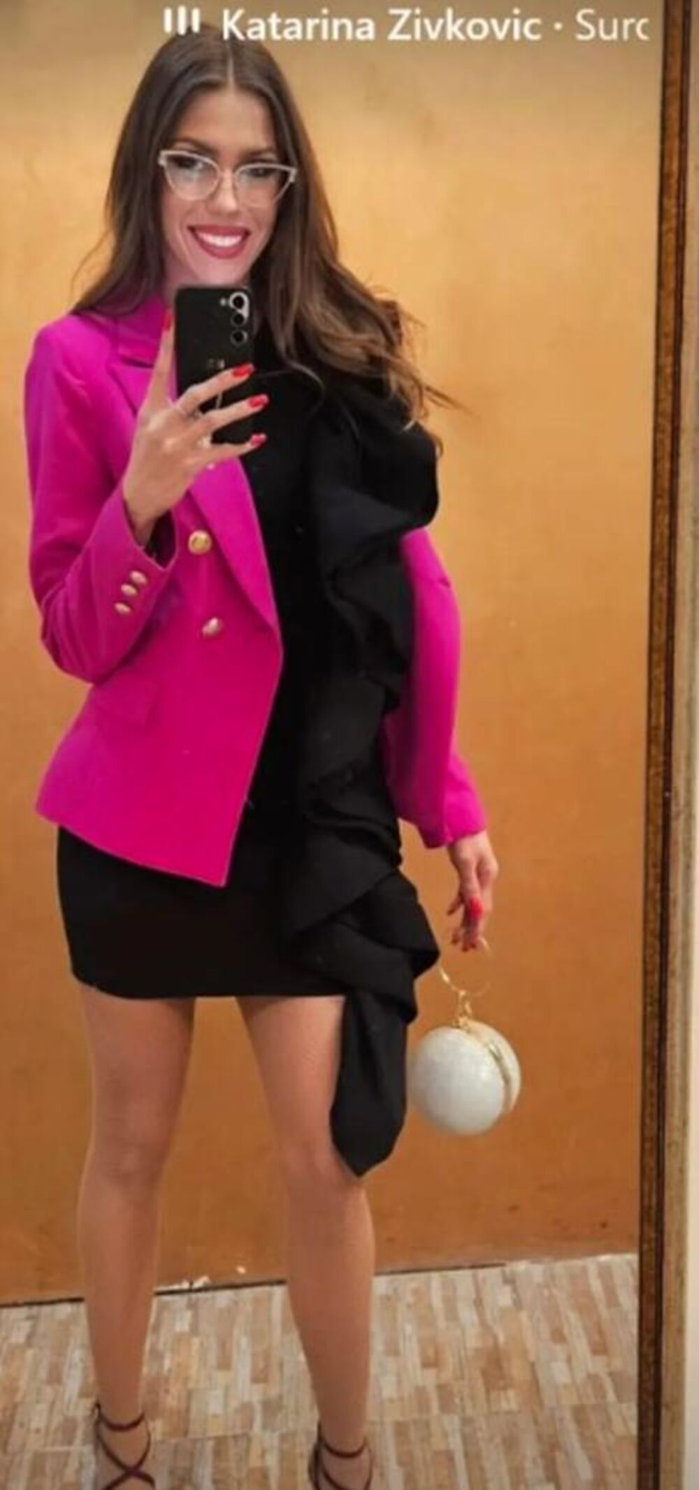 Milijana u crnoj haljini