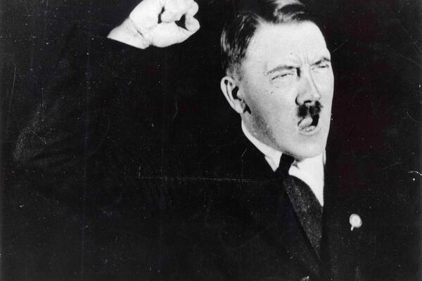 I HITLER JE ŽELEO GRENLAND PO SVAKU CENU, ALI NE ZBOG MINERALNIH RESURSA, NEGO... Otkrivene tajne misije nacista!