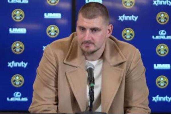 RAZOČARAN, ODMAHIVAO GLAVOM, MORAĆE DA IH "RIBA" Ovakvog Nikolu Jokića nikada niste videli!