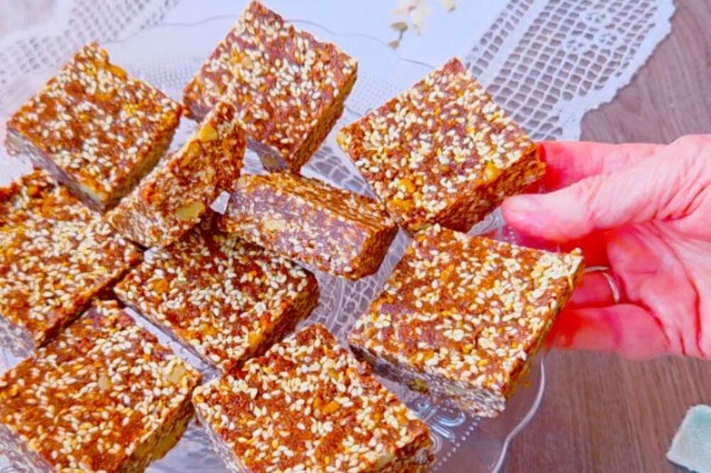 SLAVSKA TRPEZA NE SME PROĆI BEZ OVOG SLATKIŠA! Brza posna poslastica - kocke od susama i čokolade za 10 MINUTA