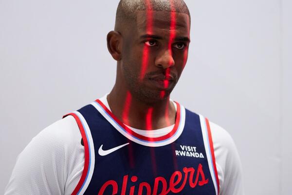 Los Anđeles Klipersi otpustili Krisa Pola!