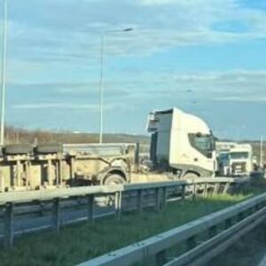 PARALISAN SAOBRAĆAJ U OVOM DELU BEOGRADA: Sve stoji u mestu, OVO JE RAZLOG (FOTO)