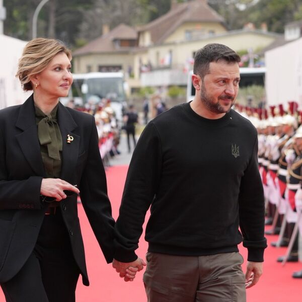 MA, DA LI JE MOGUĆE?! Kad vidite kako je Olena izgledala pre 20 godina NEĆE VAM BITI DOBRO - isplivala ŠOK FOTKA!