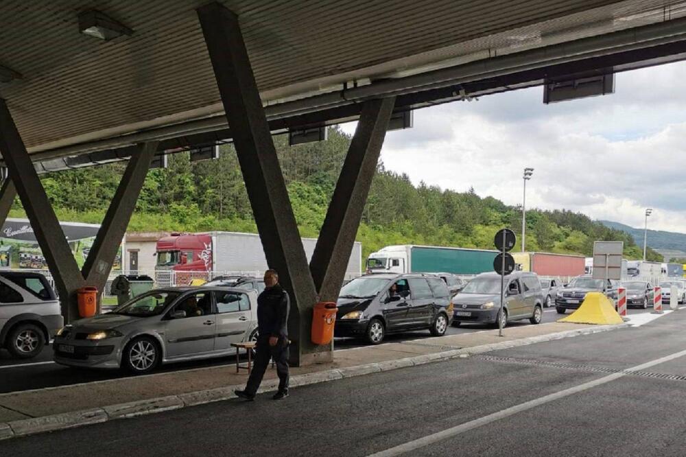Putnici strahuju od gužve zbog EES-a: Srbi otkrili kakvo je stanje na granicama: "Prilaze kolima i fotografišu vas"