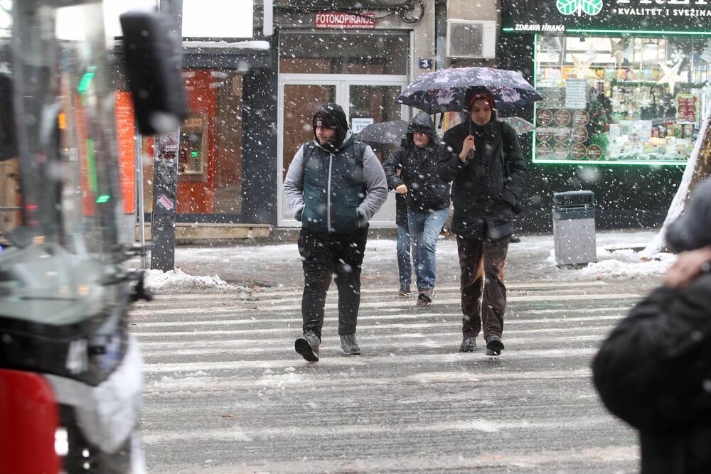 U Srbiju stiže opasno zahlađenje - evo i kada tačno: Temperatura će drastično pasti, mraz će nas okovati