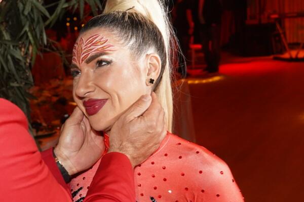 Ovakvu Jovanu Jeremić nikad niste videli: Pojavila se usred emisije i...(FOTO)