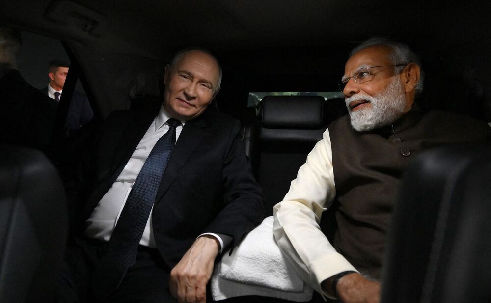 Vladimir Putin i Narendra Modi 
