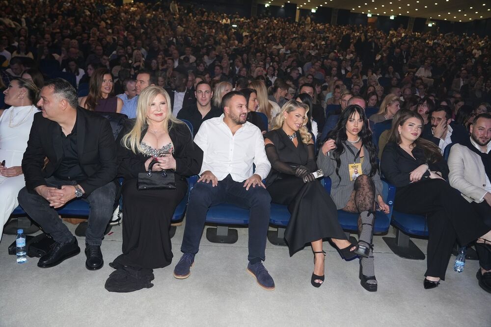 Nenad Knežević Knez, Ksenija Knežević