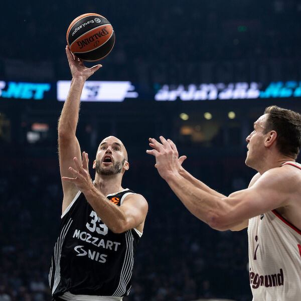 Čuveni košarkaški trener nije gledao meč Partizana i Bajerna! (Foto)