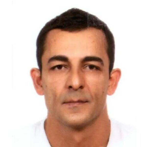 AKO GA VIDITE, NE PRILAZITE! Ovo je osumnjičeni za UBISTVO TRUDNICE, MAJKE TROJE DECE - naoružan je i opasan!