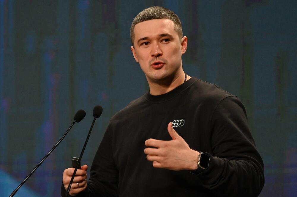 ON ĆE ZAMENITI MOĆNIKA ZA KOG SE ŠUŠKALO DA JE PRAVI VLADAR UKRAJINE?! Skandal razorio sam vrh Ukrajine, a sada...