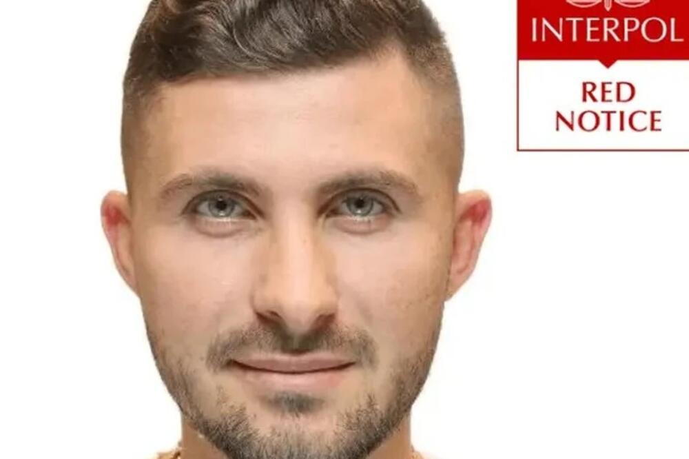 Oglasio se Mario Martinović, za kojim je raspisana CRVENA INTERPOLOVA POTERNICA! On tvrdi da je slobodan čovek FOTO