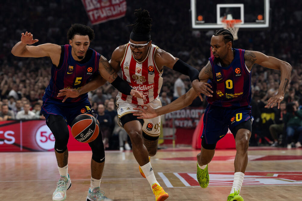 Panter i društvo utišali "Arenu": Barselona ponovo bolja od Crvene zvezde!