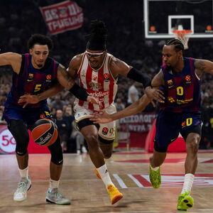 Panter i društvo utišali "Arenu": Barselona ponovo bolja od Crvene zvezde!