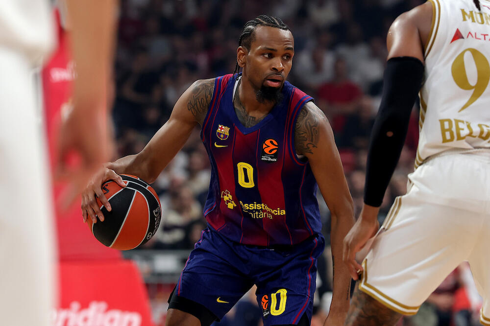 Kevin Panter pokazao srednji prst navijačima Zvezde! (FOTO)