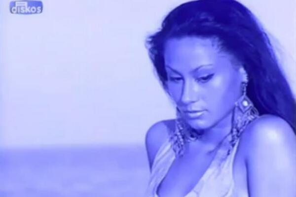 DŽEJ BIO DUGO ZALJUBLJEN U NJU: Preminula lepotica iz njegovog spota u 44. godini, Dubravka je plenila izgledom