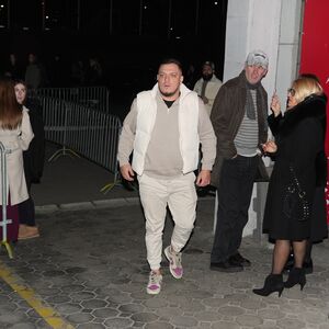 "ŠTA GLUMI OVAJ?" Večeras svi bruje o Nenadu - ŠEPAJUĆI DOŠAO NA KONCERT pa bahato PRESKOČIO RED, Beograđani u šoku