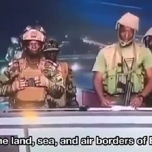 Vojnici upali u televiziju i javno saopštili da su izvršili puč: Dramatično stanje u afričkoj državi (VIDEO)