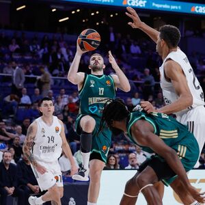 Rogavopulos dao 12 trojki i srušio rekord bivšeg asa Zvezde!