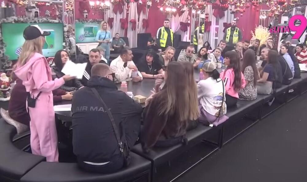 KOME JE PRORADILA SUJETA? U jeku OTKAZA, Mitrović poslao BITNO OBAVEŠTENJE - namerno izaziva nove sukobe i tenzije?