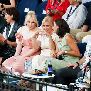 ZABILA JOJ NOŽ U LEĐA! Glumicu TUŽILA koleginica! Zajedno radile, a onda joj "smestila" na sudu