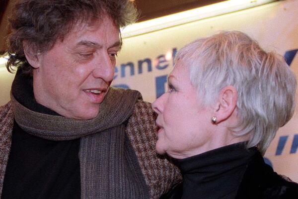 DIJAGNOZA UZELA DANAK! Omiljena glumica priznala da VIŠE NE VIDI - degeneracija makule dovela do GUBITKA VIDA