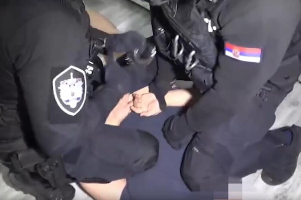 Luksuzna vozila iz EU "rentirali", pa prodavali u Srbiji: Skidali GPS, menjali broj šasije i tako zaradili milione!