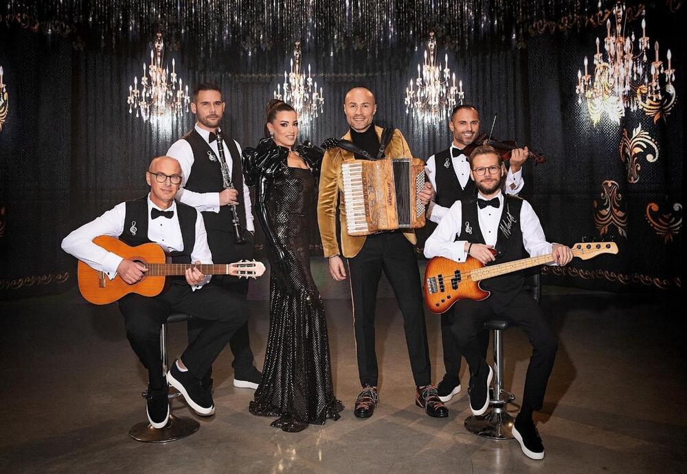 “Moderna Silvana”, Sofra sa orkestrom snimio novu pesmu: Ovako nešto dugo nismo čuli VIDEO